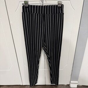 SHEIN Black and White Stripped High Waisted Leggings